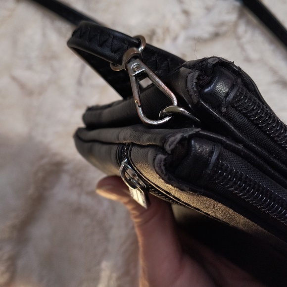 Crossbody Bag - Picture 6 of 9